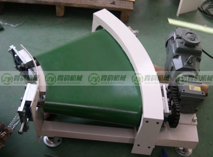 转弯皮带输送机01